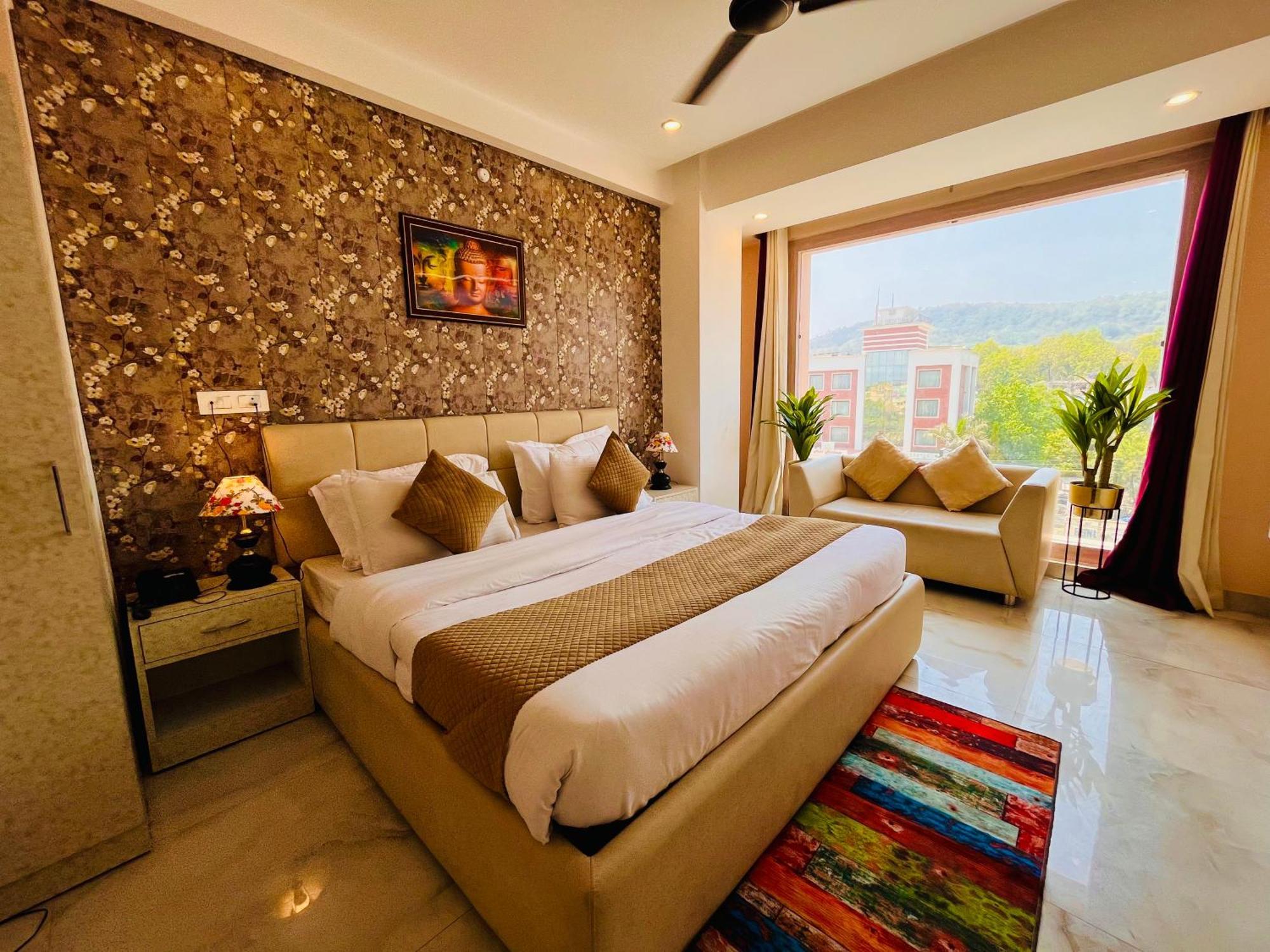 Hotel Golden Temple View By La Casa, Amritsar #Top Rated #Most Awarded #Swimming Pool #Prime Location #Luxury Rooms #Parking #Rooftop Cafe Zewnętrze zdjęcie