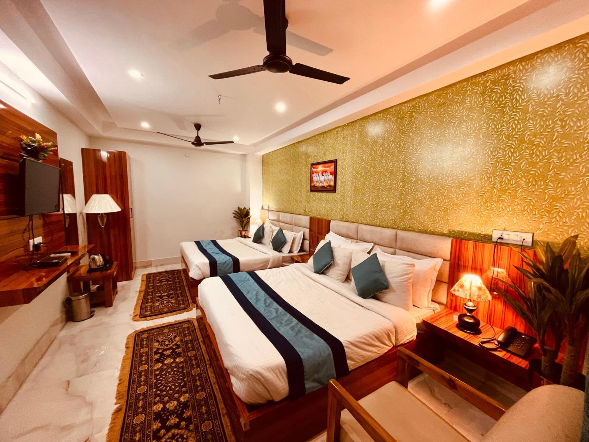 Hotel Golden Temple View By La Casa, Amritsar #Top Rated #Most Awarded #Swimming Pool #Prime Location #Luxury Rooms #Parking #Rooftop Cafe Zewnętrze zdjęcie