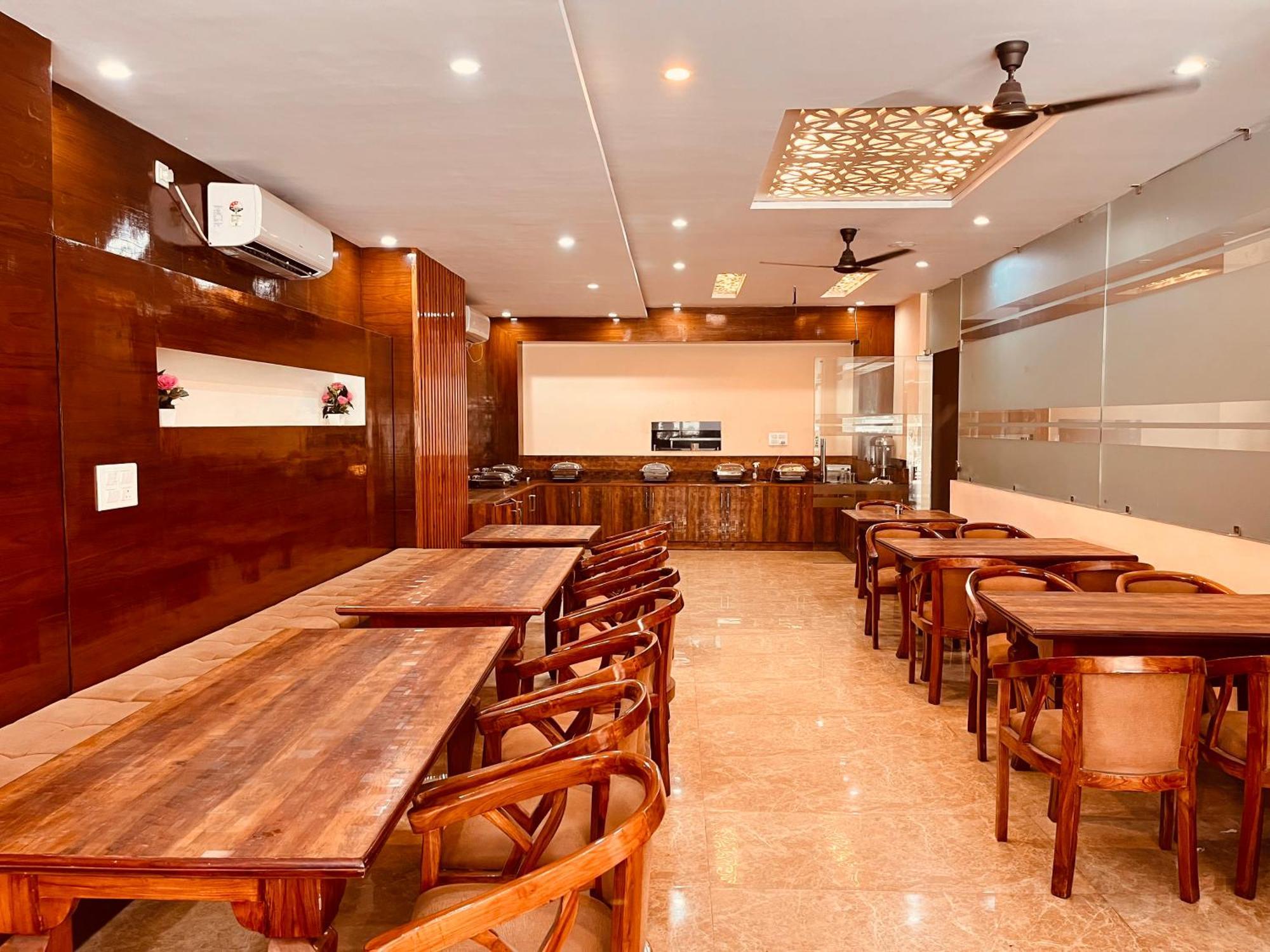 Hotel Golden Temple View By La Casa, Amritsar #Top Rated #Most Awarded #Swimming Pool #Prime Location #Luxury Rooms #Parking #Rooftop Cafe Zewnętrze zdjęcie